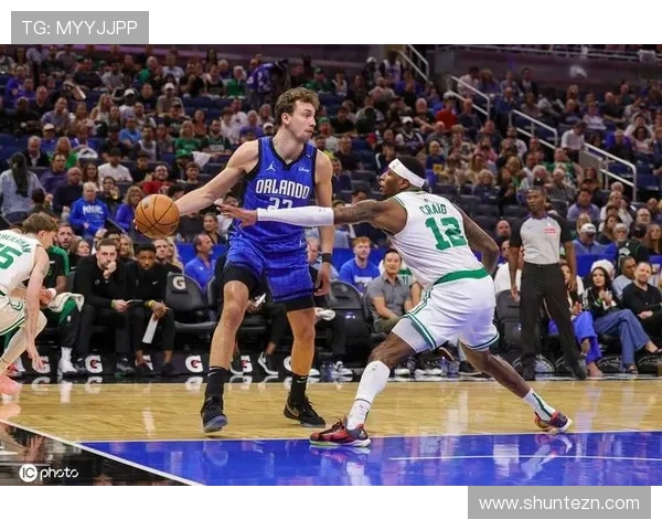 小瓦格纳17投5中砍下全队最高23分并贡献7篮板4助攻 罚球14中13表现出色 小瓦格纳17投5中砍下全队最高23分并贡献7篮板4助攻 罚球14中13表现出色