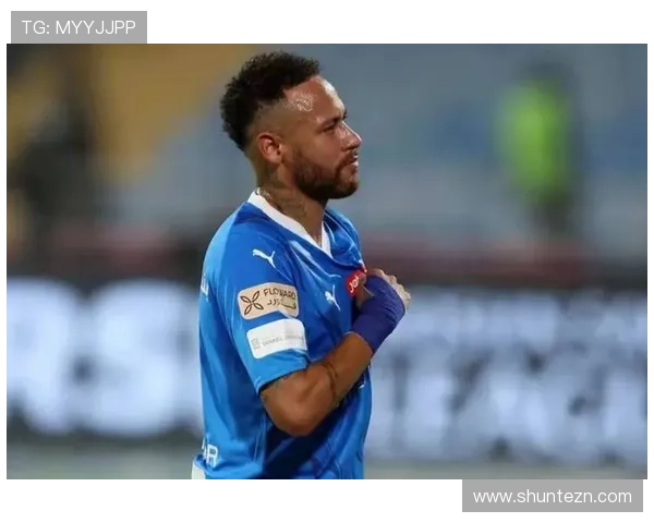 2025足坛收入榜出炉40岁C罗狂揽28亿美元遥遥领先梅西姆巴佩紧随其后 2025足坛收入榜出炉40岁C罗狂揽28亿美元遥遥领先梅西姆巴佩紧随其后