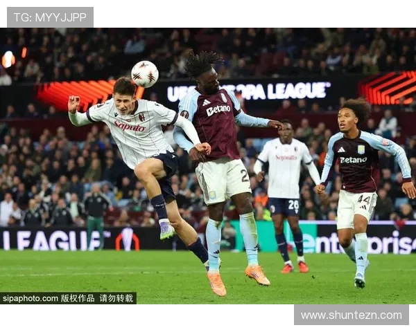 罗杰斯禁区外惊天远射破门维拉闪电领先全场沸腾