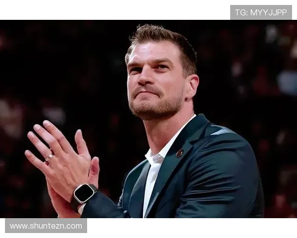 前马刺中锋斯普利特或将助力杨瀚森成长为具备全面技战术素养的新星 前马刺中锋斯普利特或将助力杨瀚森成长为具备全面技战术素养的新星